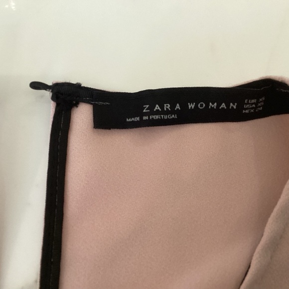 A gently used light pink Zara top in size XS. - Picture 2 of 5